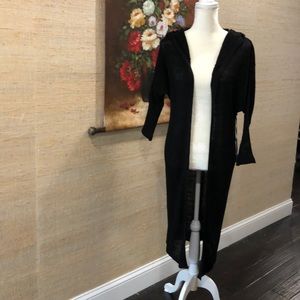 🌺NEW... Poof Apparel hooded full length sweater